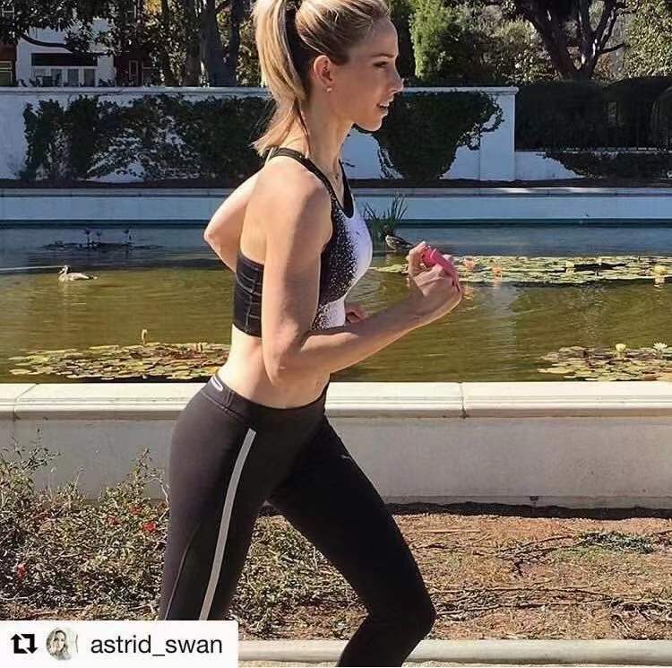 Sabre 沙豹跑步款（黑色），健身不忘防身！？